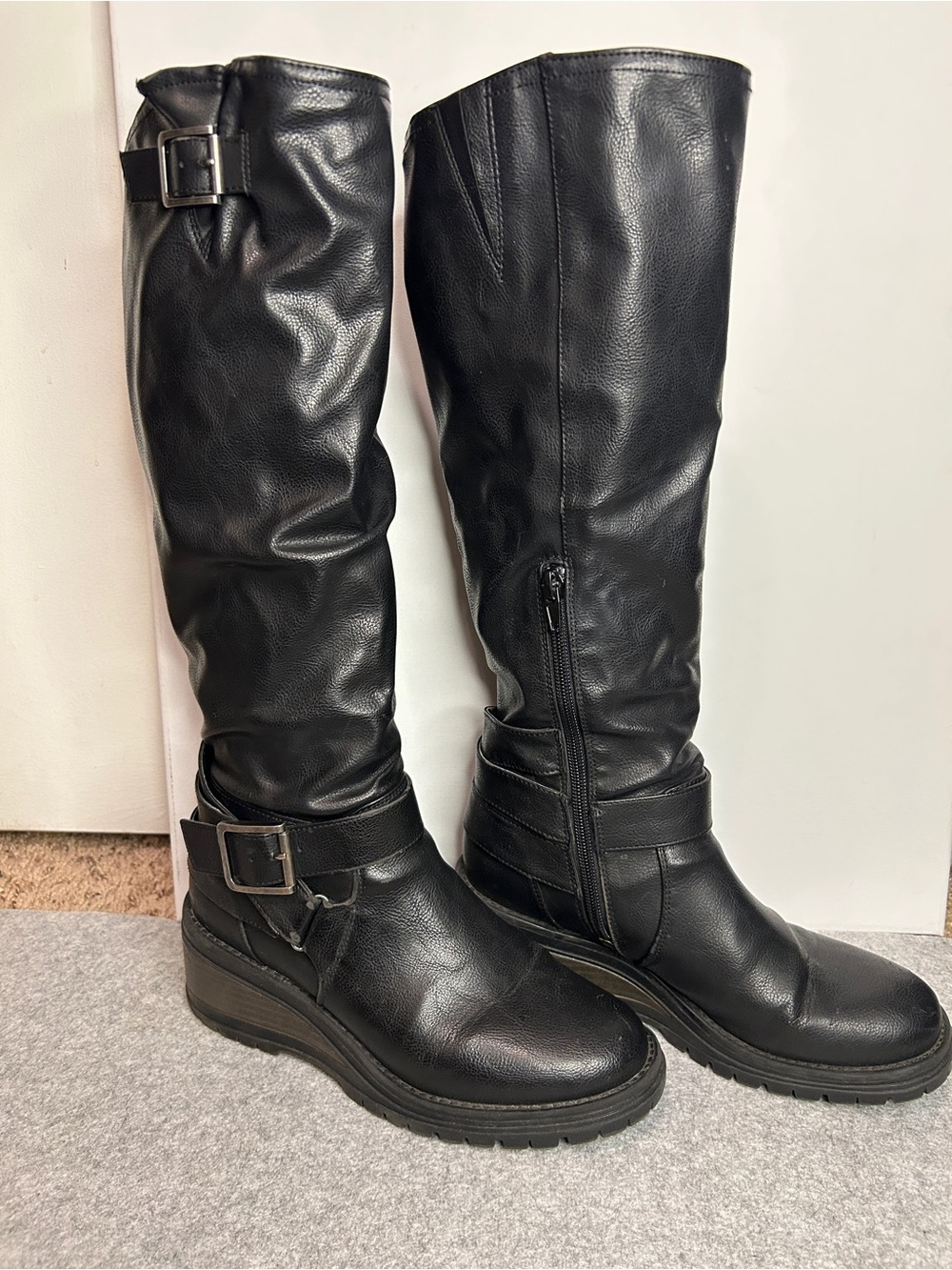 Fergie Black Knee-High Buckle Boots Rugged rubber sole,timeless style, pre-loved